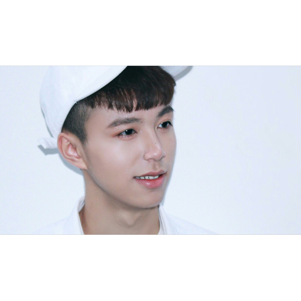 白框 白框头像 白框动漫头像 白框女头 白框男头 白框情头 白框风景图