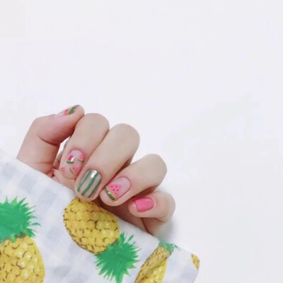 美甲look