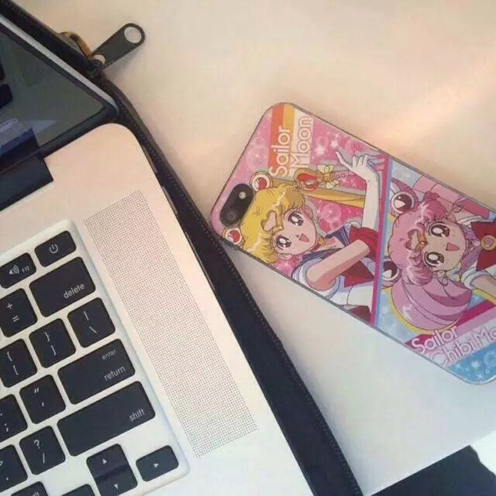 主页图 键盘壁纸 高清背景 INS objects极简 by：可爱雯.