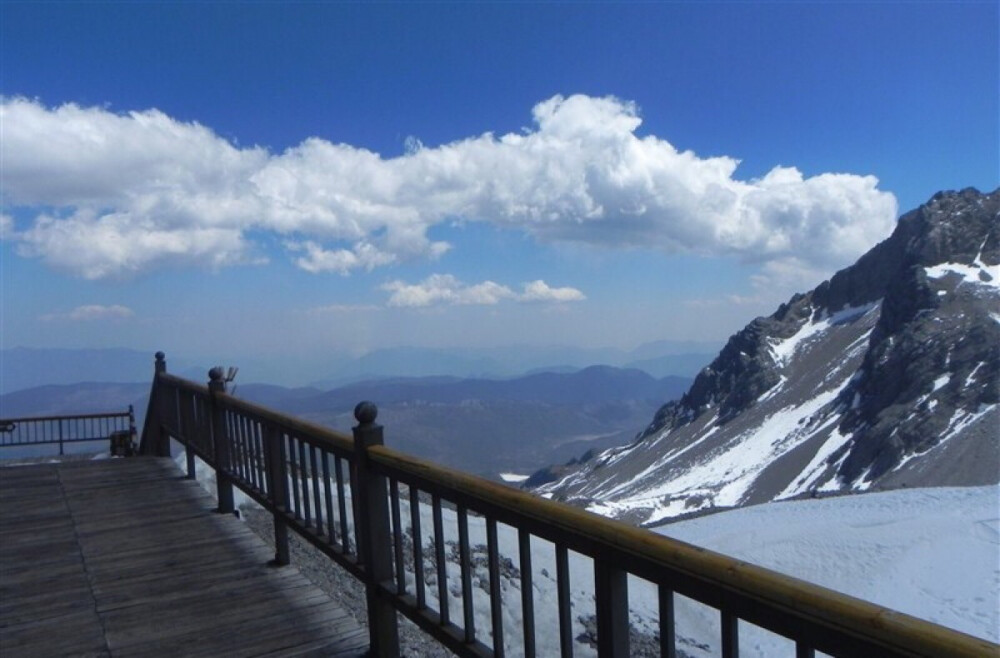 玉龙雪山