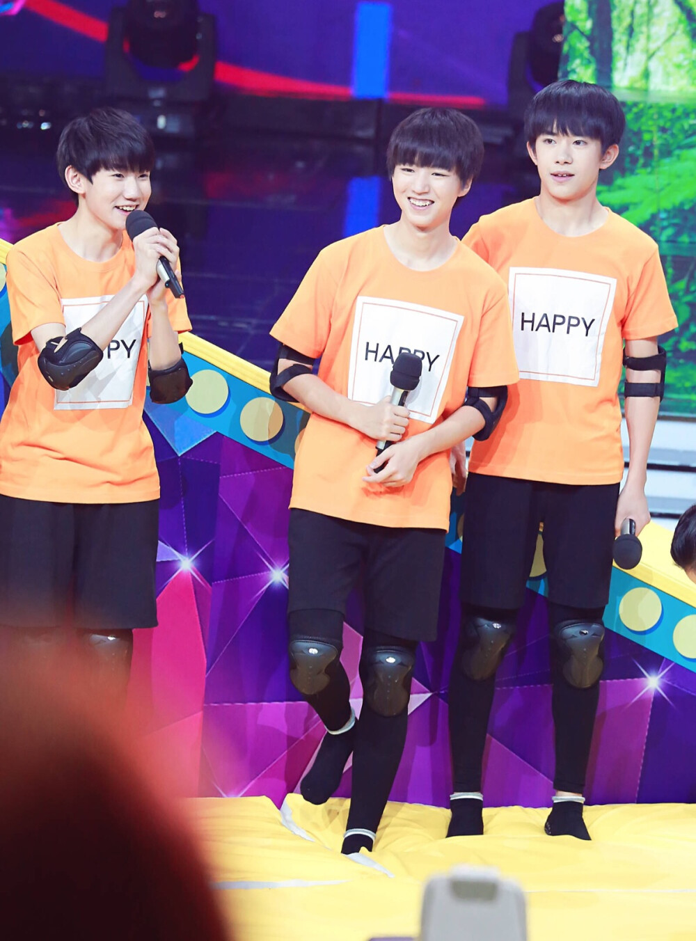 #易烊千玺 #王俊凯 #王源 #TFBOYS 湖南卫视快乐大本营 高清 