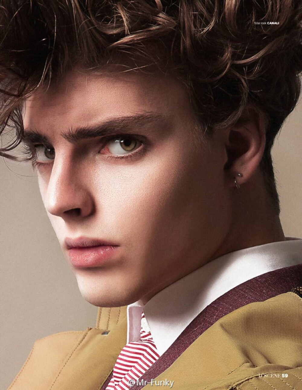 简直不能更帅啊(哭倒)荷兰人真是实力好看!