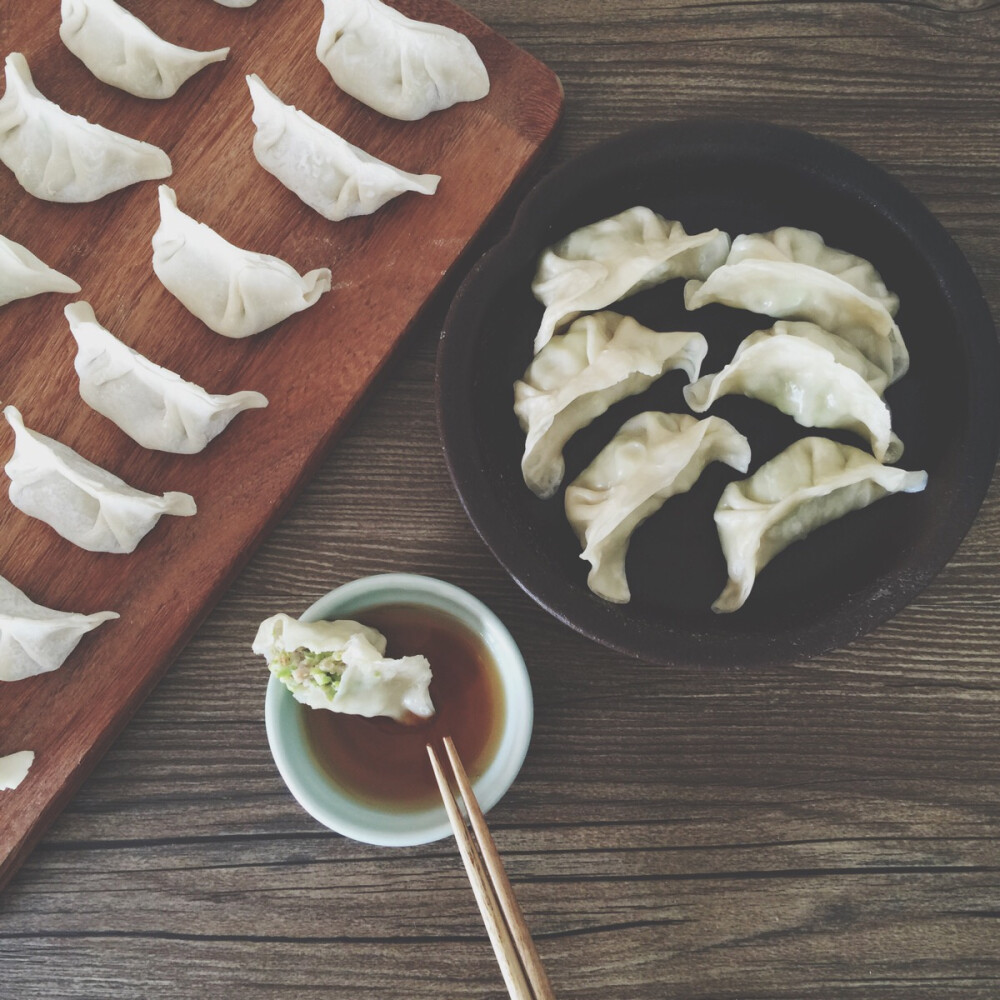 青豆榨菜肉末饺子—最爱之一