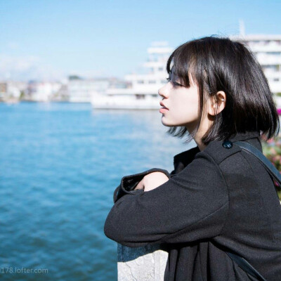 浅笑微颦♡女头 天空系 闺蜜 欧韩系 简约 清新 夏日 阳光 森系 萌 搞怪 背影 气质长发♡