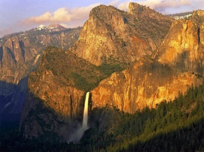 这个在加州yosemite, 新娘纱瀑布Bridalveil Fall, 想和你一起去