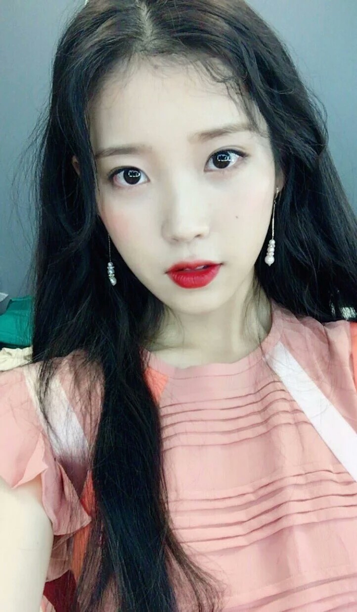 IU.李知恩.自拍.