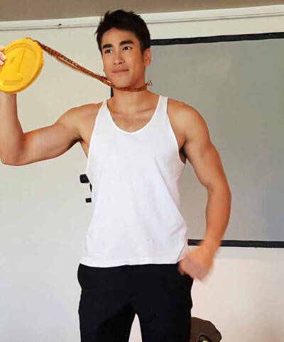 nadech 