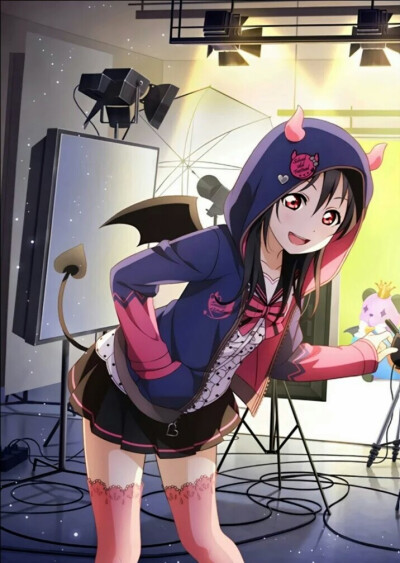 Love Live！矢泽妮可 小恶魔 UR去框 壁纸