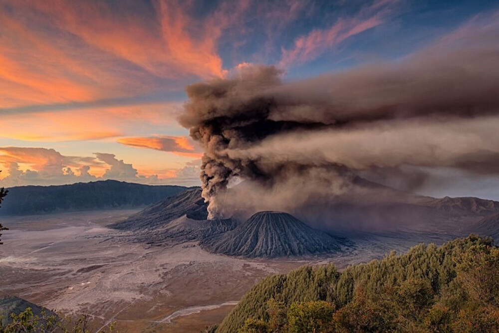 Bromo火山 印尼 摄影获奖作品