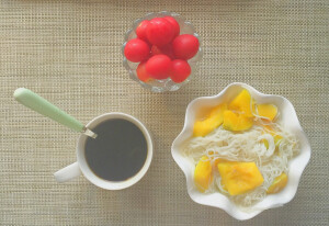 0720早餐 南瓜榨面＋小番茄＋红糖咖啡