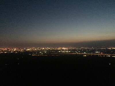 市区郊外 分享有风夜晚