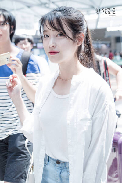 IU.李知恩.韩国仁川机场.