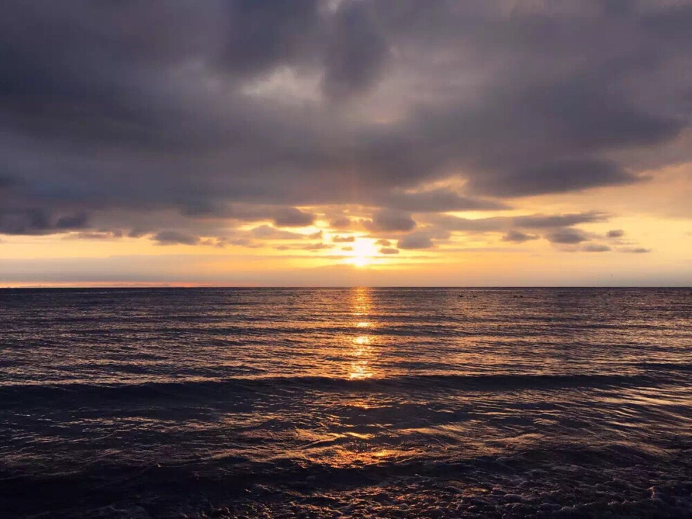 黑马河日出