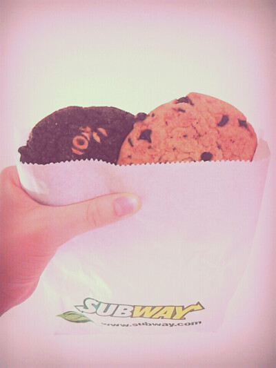 赛百味饼干
Subway cookies: double chocolate + original chocolate chip cookie