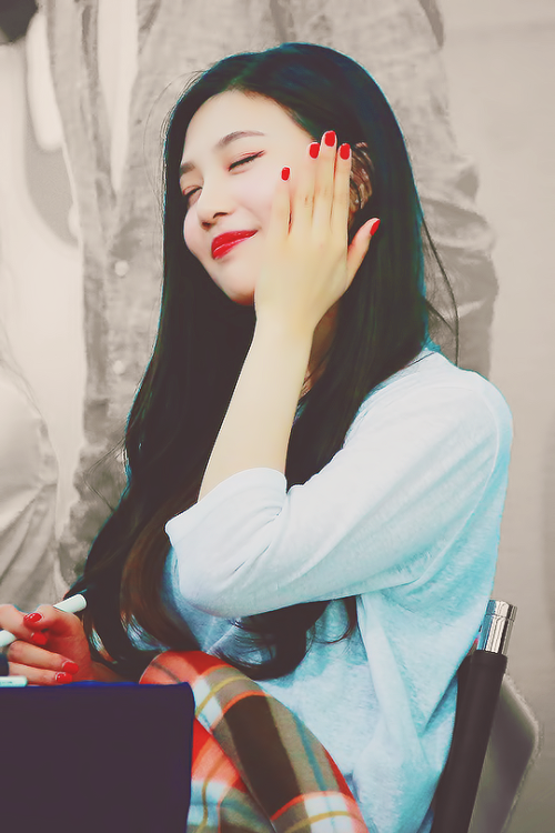 redvelvet朴秀荣joy精版汤不热七期企鹅看且珍惜