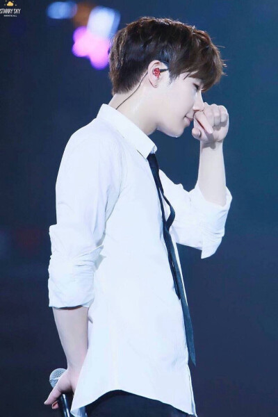 cr:starrysky__7 哥的神侧颜