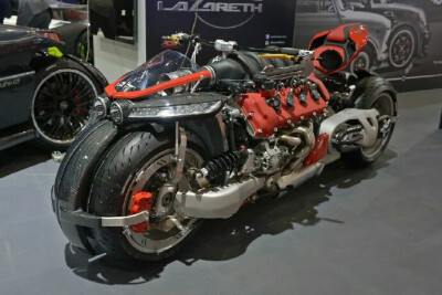 牛魔王——Lazareth LM847，装进了一具玛莎拉蒂4.7L V8引擎，最大功率为470hp，这是要上天的节奏啊！