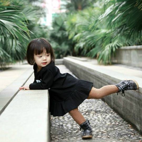 放开我北鼻中超萌的哈琳