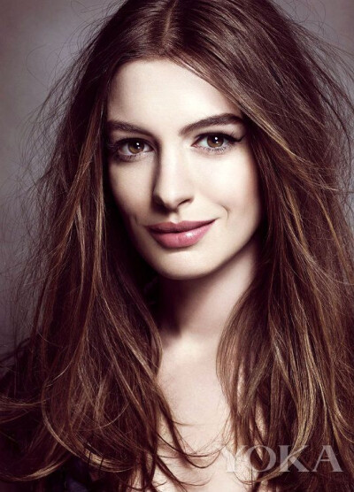 Anne Hathaway