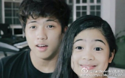 萌萌哒两兄妹 跳舞超赞 妹妹逗比 哥哥帅得不要不要 超有爱