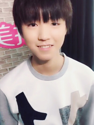 #王俊凯##TFBOYS王俊凯#160724 美拍直播