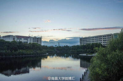 南昌大学。