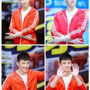 (Tomorrow, 老黄) : Which REDclothes should I choose?@Johnny黄景瑜#黄景瑜#