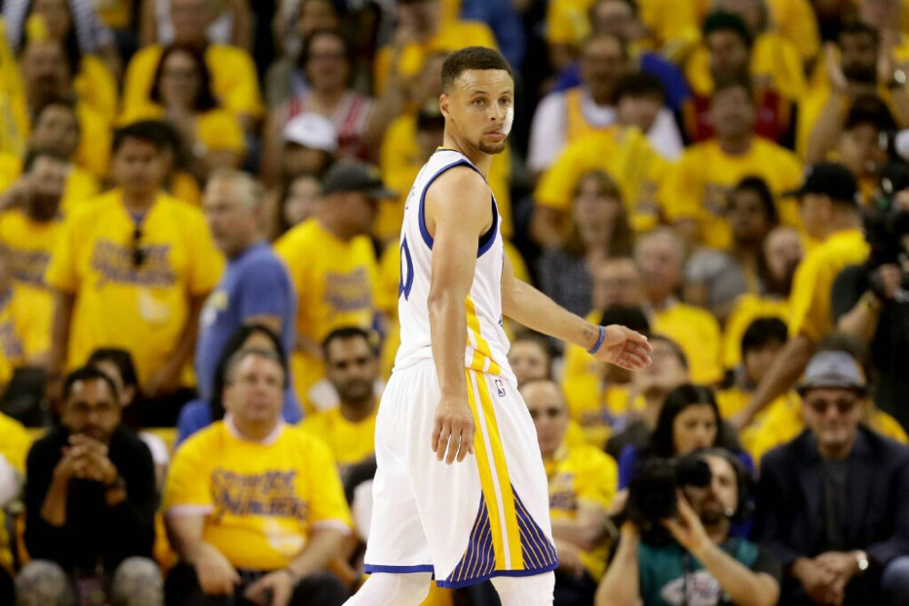  Stephen Curry 金州勇士 萌神库里 Champion