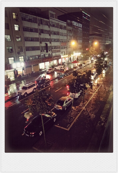 下雨的夜晚