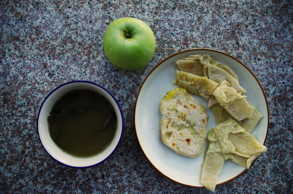 绿豆沙 榴莲薄饼和馅饼 青苹果