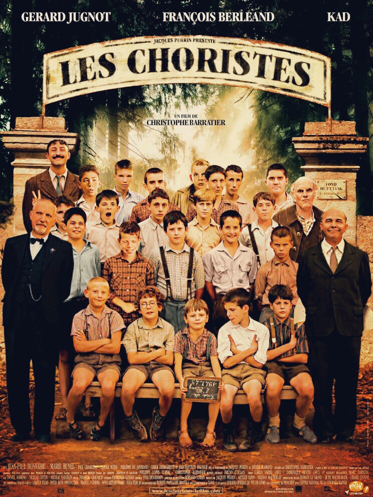 《放牛班的春天》（原名：Les Choristes) ★★★★★9.2
是由Christophe Barratier导演的电影。讲述了世界著名指挥家皮埃尔·莫安琦(Pierre Morhange 雅克·贝汉饰）重回法国故地出席母亲的葬礼，他的旧友(狄迪尔·弗拉蒙饰)送给他一本陈旧的日记，看着这本当年音乐启蒙老师克莱门特(Clement Mathieu，杰拉尔·朱诺饰)遗下的日记，皮埃尔慢慢细味着老师当年的心境，一幕幕童年的回忆也浮出自己记忆的深潭
凡事都有可能，永远别说永远——《放牛班的春天》