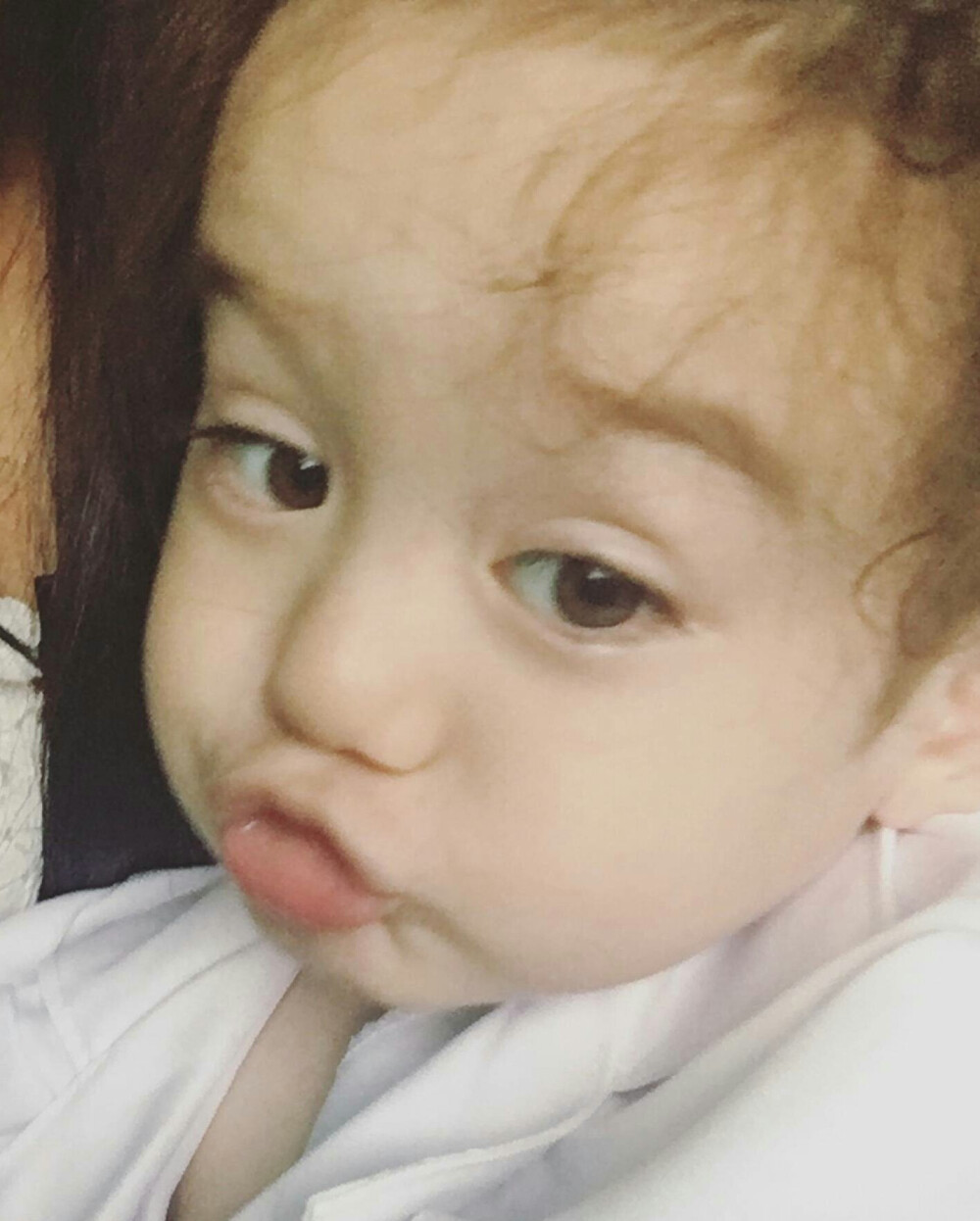 放开我北鼻jackson周嘉诚萌萌哒男宝宝比女宝宝还漂亮