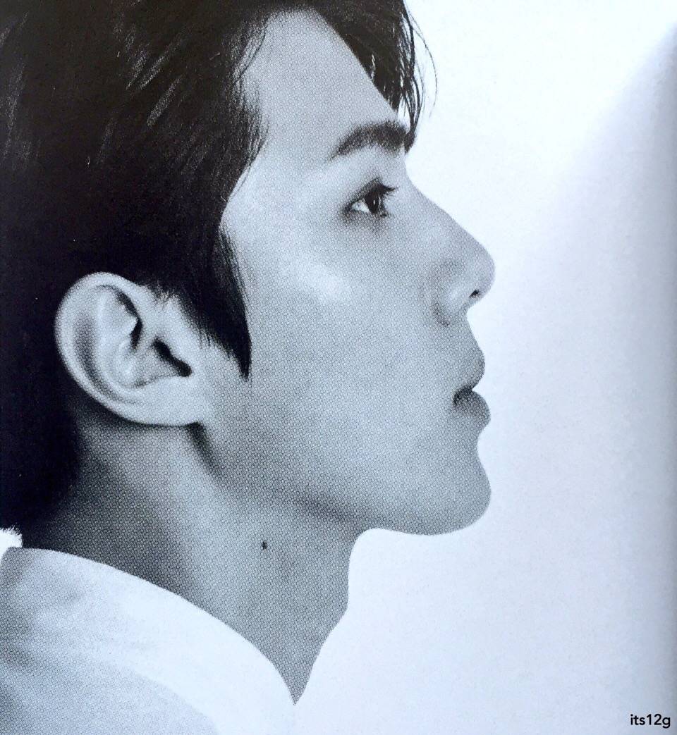 EXO 吴世勋 SEHUN 160801 PLANET 4 EXO OFFICIAL BOOK
EXO L JAPAN会员会刊 世勋相关 高清扫图 【its12g】