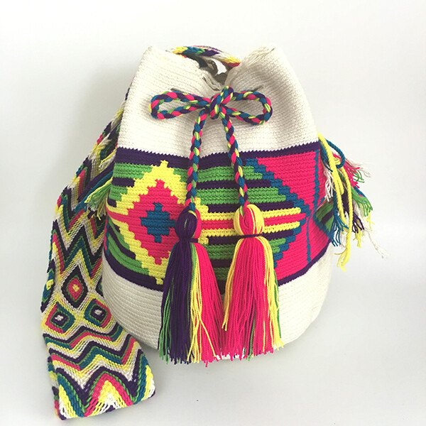 WAYUU 哥伦比亚WAYUU手工包 微信：mishiguang2016 淘宝店铺：觅时光手作