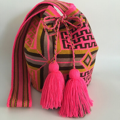 WAYUU 哥伦比亚WAYUU手工包 微信：mishiguang2016 淘宝店铺：觅时光手作