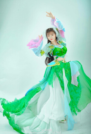 诛仙碧瑶COS-妍萌萌 ~摄影@彩摄燕子 @-小童丶  后期@-璐姑娘- 