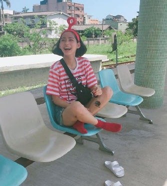 [国民撩汉二师弟 少女诱惑力]高清女头 男头 欧美 情侣 闺密头像 清新 森系 韩系 可爱 搞怪 黑白 身体部位图 黑暗 举牌 备忘录 软妹 集图不易随手点赞关注 【你还记得他吗】8.4