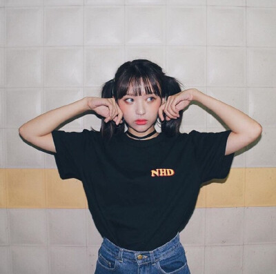 [国民撩汉二师弟 少女诱惑力]高清女头 男头 欧美 情侣 闺密头像 清新 森系 韩系 可爱 搞怪 黑白 身体部位图 黑暗 举牌 备忘录 软妹 集图不易随手点赞关注 【你还记得他吗】8.4