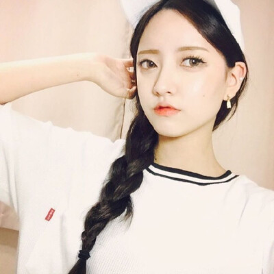 [国民撩汉二师弟 少女诱惑力]高清女头 男头 欧美 情侣 闺密头像 清新 森系 韩系 可爱 搞怪 黑白 身体部位图 黑暗 举牌 备忘录 软妹 集图不易随手点赞关注 【你还记得他吗】8.4