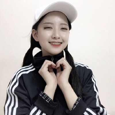 [国民撩汉二师弟 少女诱惑力]高清女头 男头 欧美 情侣 闺密头像 清新 森系 韩系 可爱 搞怪 黑白 身体部位图 黑暗 举牌 备忘录 软妹 集图不易随手点赞关注 【你还记得他吗】8.4