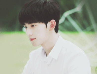 gif 杨洋 天啊我要沉醉在这个笑容里面了 微微一笑很倾城