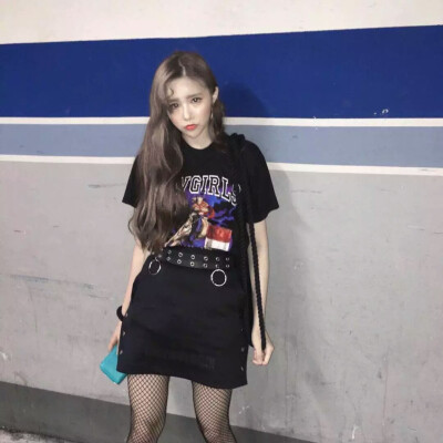 韩系女头 闺蜜头像 拿图留赞 喜欢关注