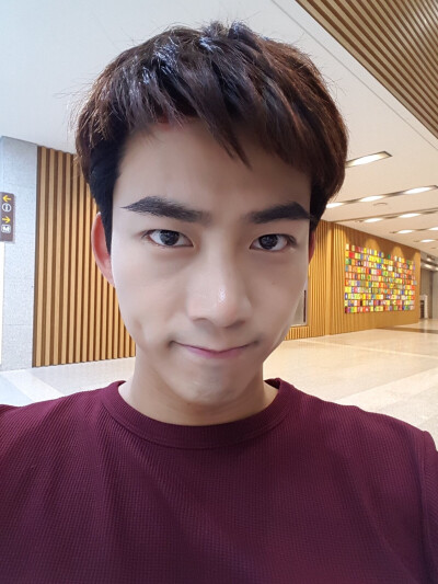 2PM 옥택연 玉泽演 Ok Taec Yeon