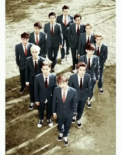 Exo 大发!幕后合照♚