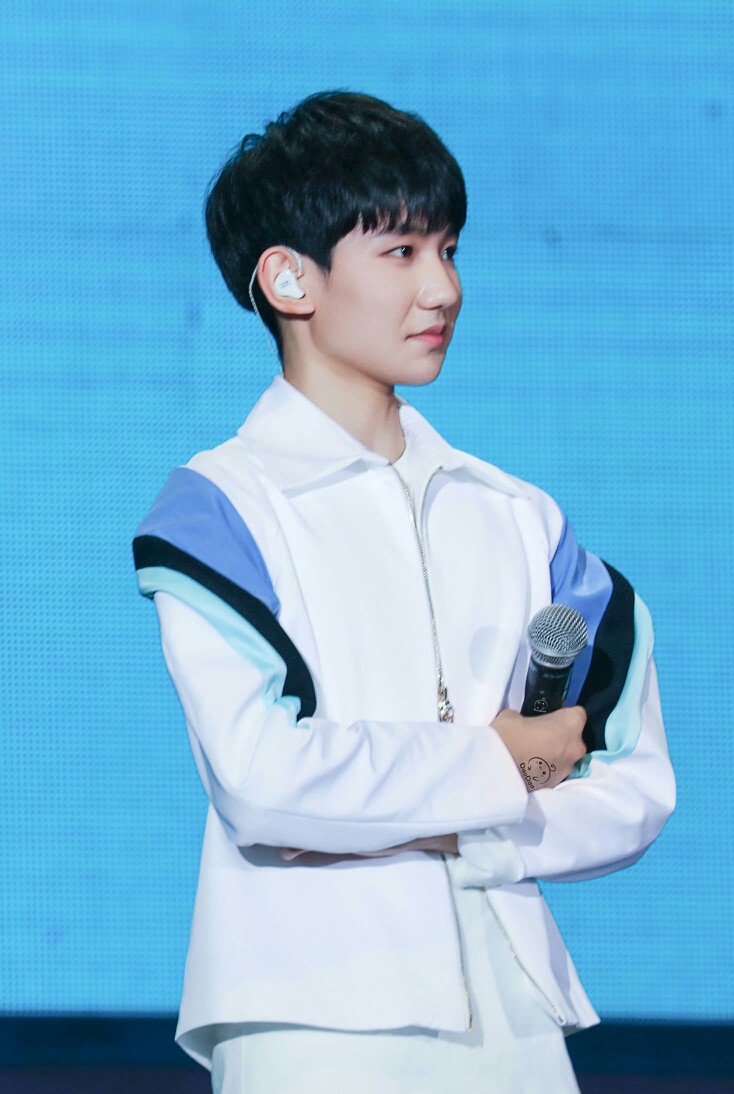 王源
有点小傲娇