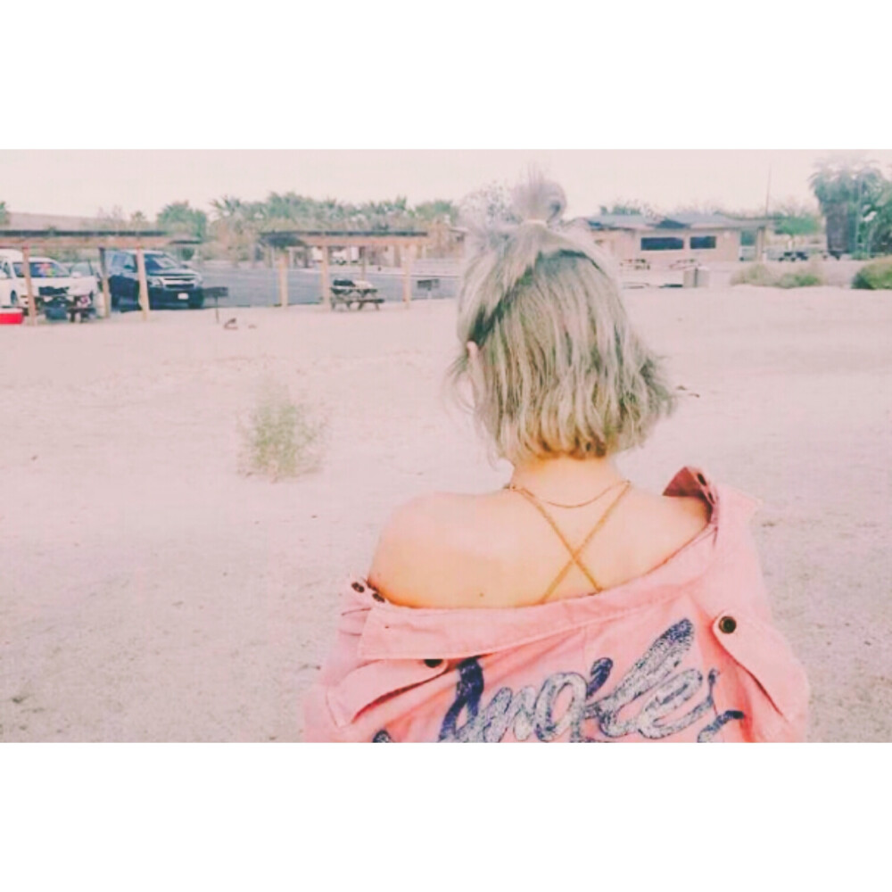 「金泰妍」「少女时代」「明星」「女生头像」「个性」「白边头像」