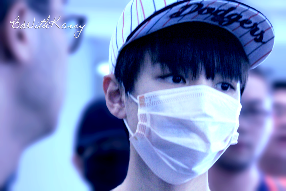 #王俊凯# #TFBOYS王俊凯# #TFBOYS#TFBOYS王俊凯 160707长沙-北京 cr:BeWithU王俊凯随行站