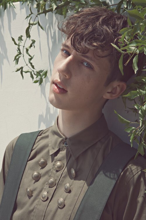 #Troye Sivan# Janell Shirtcliff为#Blue Neighbourhood# 专辑拍摄的宣传照曝光