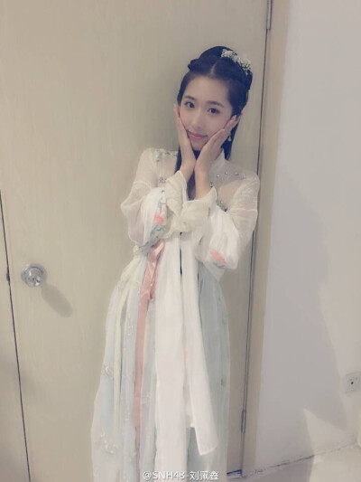 snh48 team HII 刘佩鑫 汉服 清辉阁 玉羽