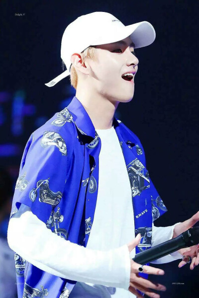 金泰亨美颜盛世♡